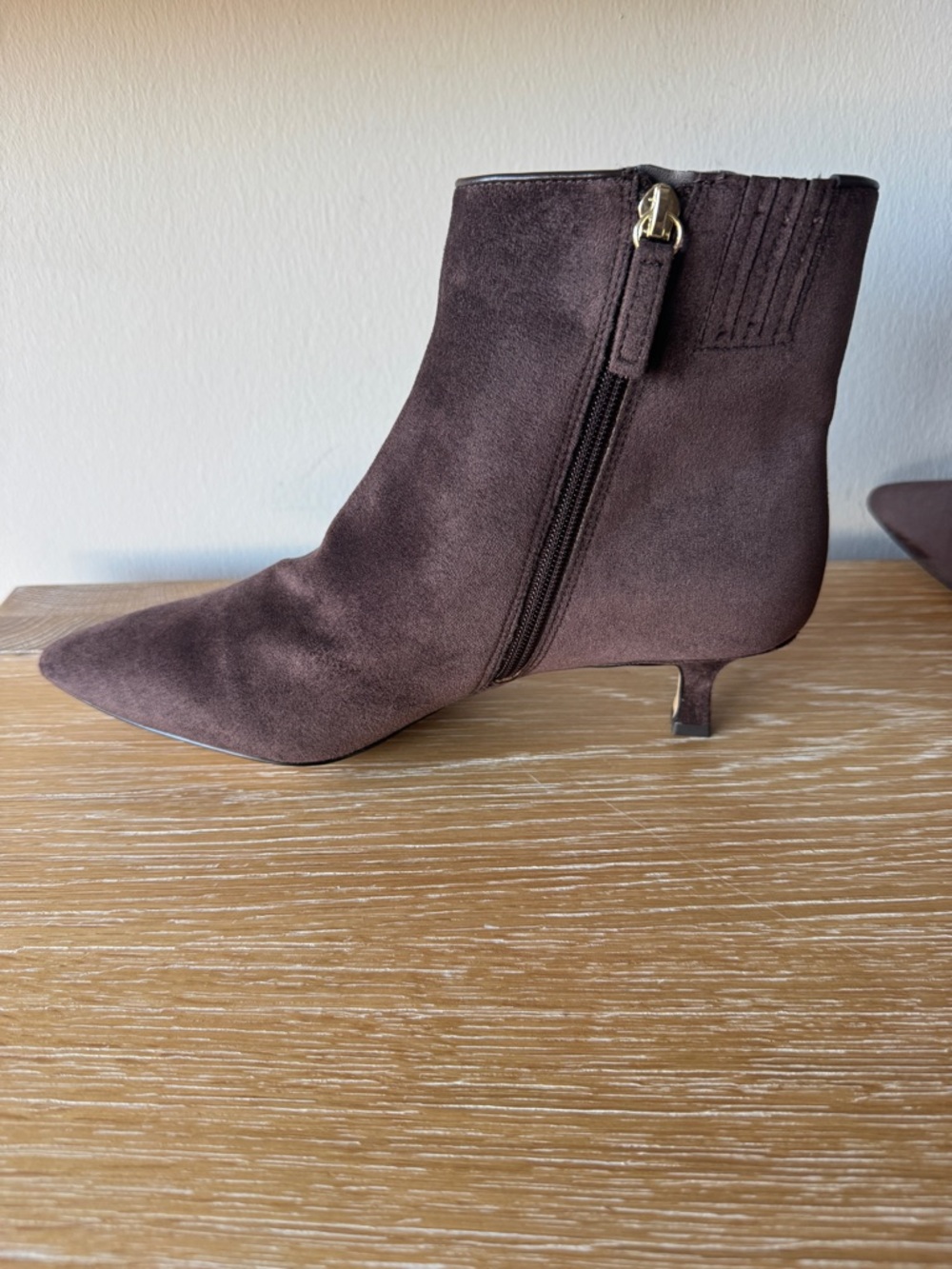 NWOB! J. CREW FACTORY Women’s Sueded Pointy-Toe Boots Rustic Brown Size 10 - Picture 9 of 13